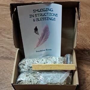 NWT 4pc Smudging Kit with Sage and Instructions